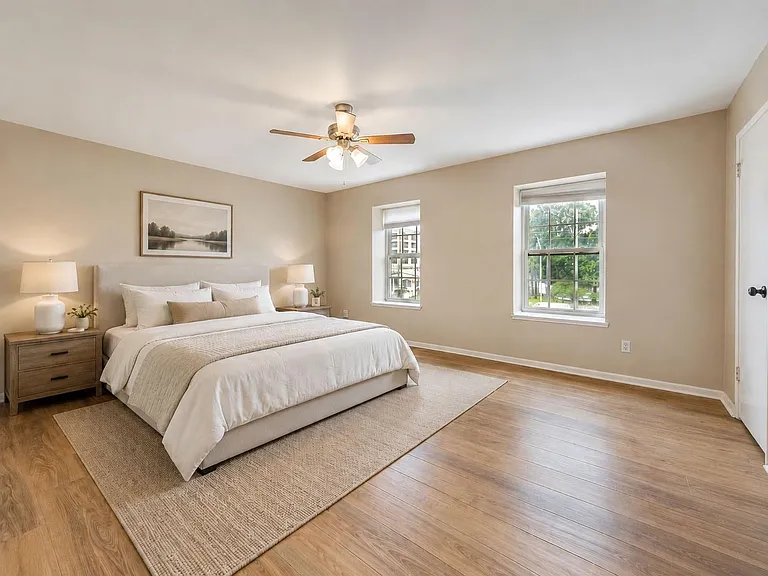 351 N Post Oak Ln #805 — Photo 14