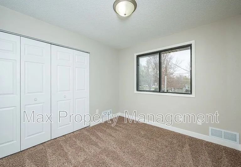 4003 Indianapolis Ave — Photo 6