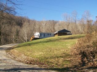 575 Walden Ridge Ln, Caryville, TN 37714