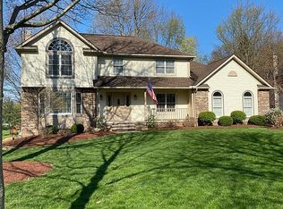 12084 Riley Ct, Twinsburg, OH 44087