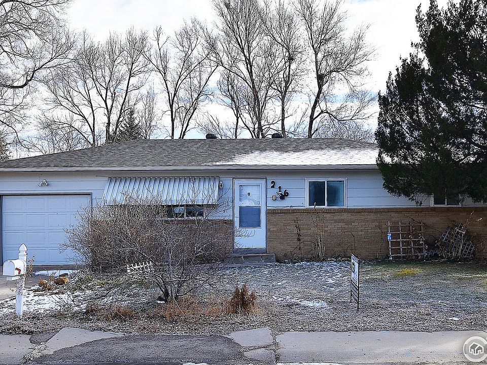 1st image of 216 20th Avenue Ct