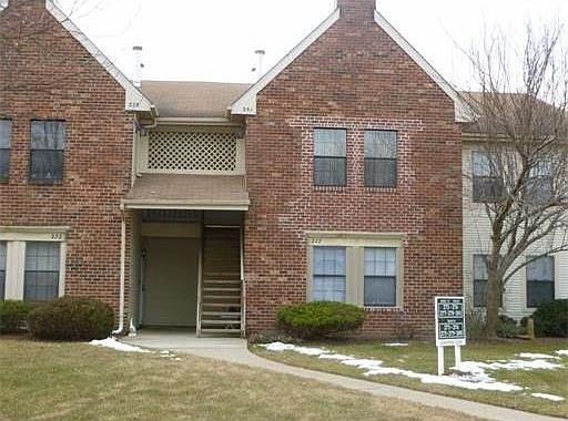 1st image of 277 Hatfield Ln