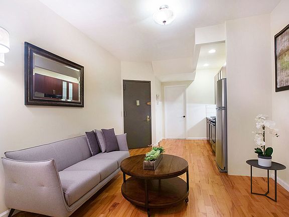 3rd image of 2082 Frederick Douglas Blvd #A1