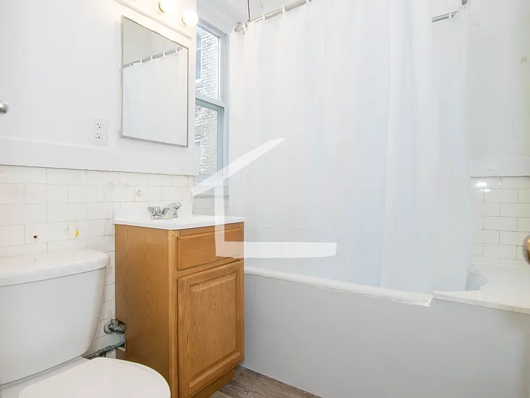 15 Egremont Rd #16 — Photo 11
