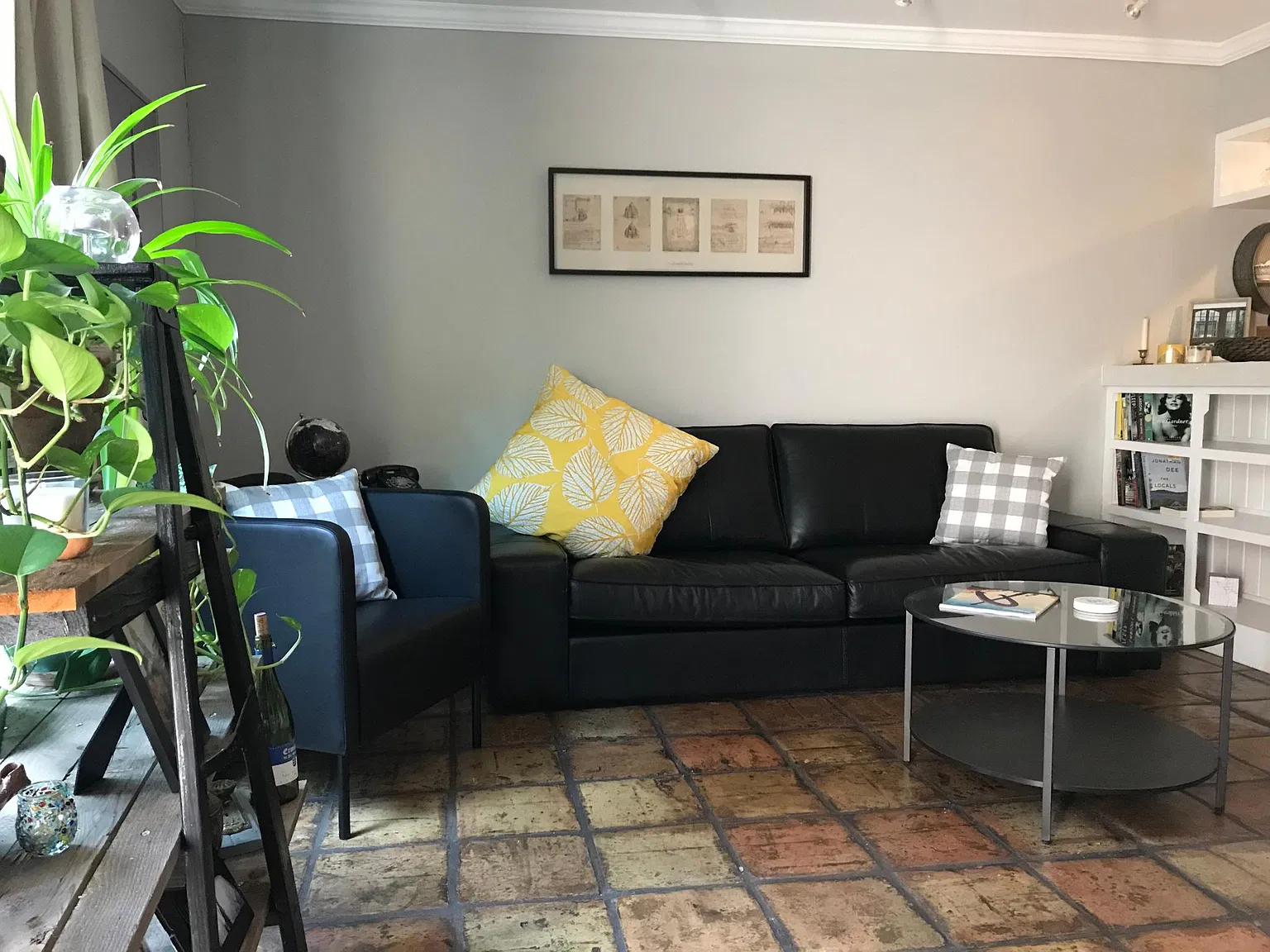 2710 Douglas Ave — Photo 1