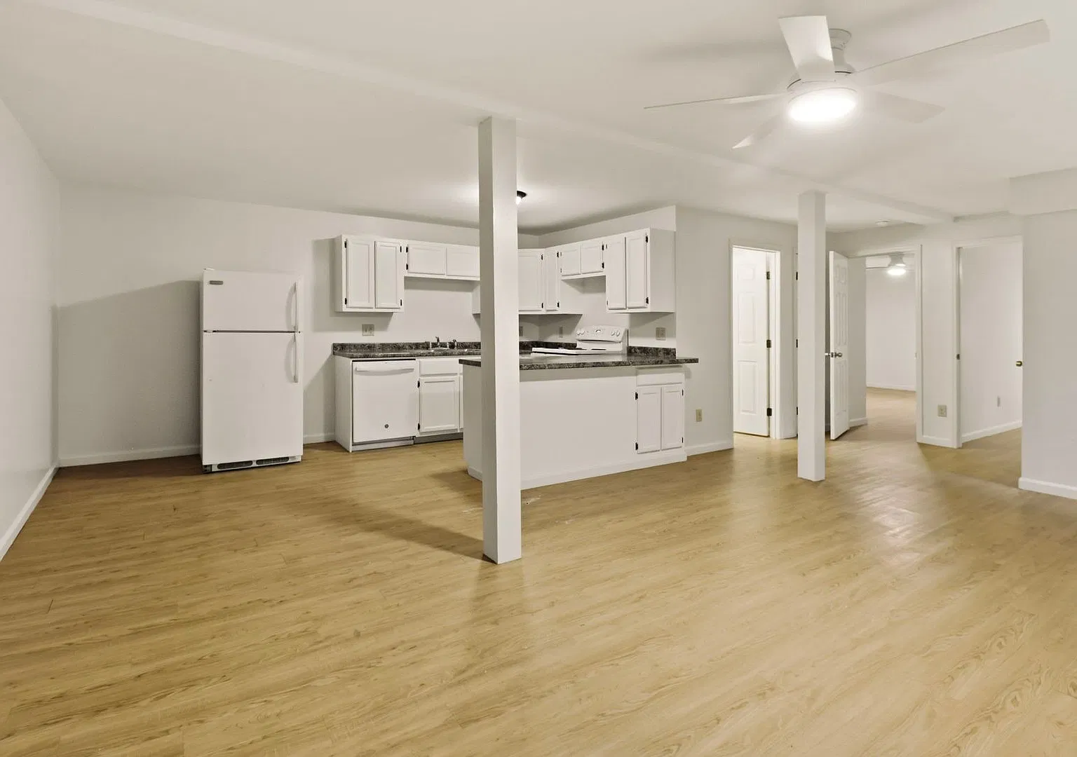 836 Mountain View — Photo 4