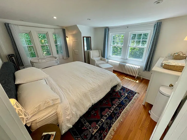 1309 N Glebe Rd — Photo 48