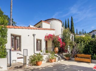 1448 Queens Way, Los Angeles, CA 90069