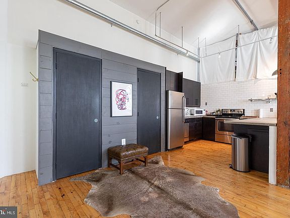 3rd image of 428 N 13th St #440-4D