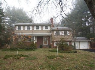 9 Tyson Ln, Princeton, NJ 08540