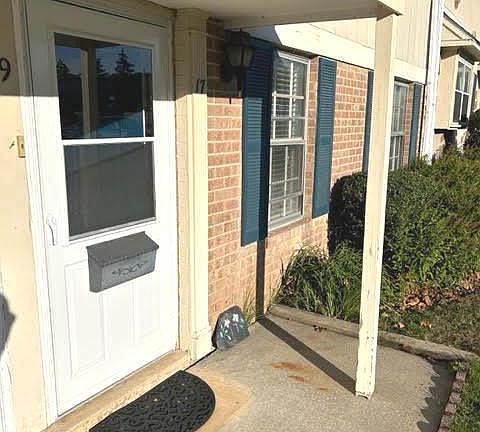 2nd image of 17 Belfast Dr