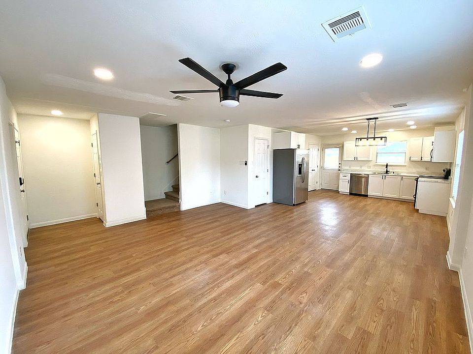 1st image of 19402 Dry Canyon Ct