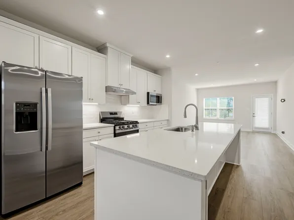 9959 Wisteria Ln, Ellicott City, MD 21042