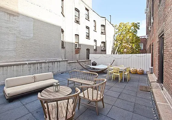 Rented by Buchbinder & Warren | media 15