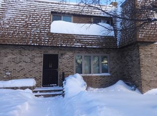 1402 E Gateway Cir S APT E, Fargo, ND 58103