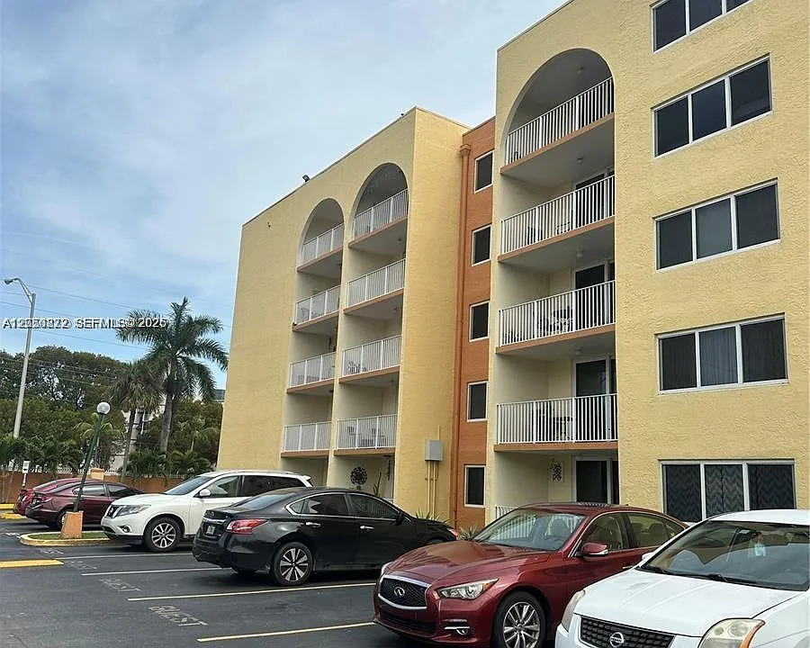 6970 NW 186th St #3-502