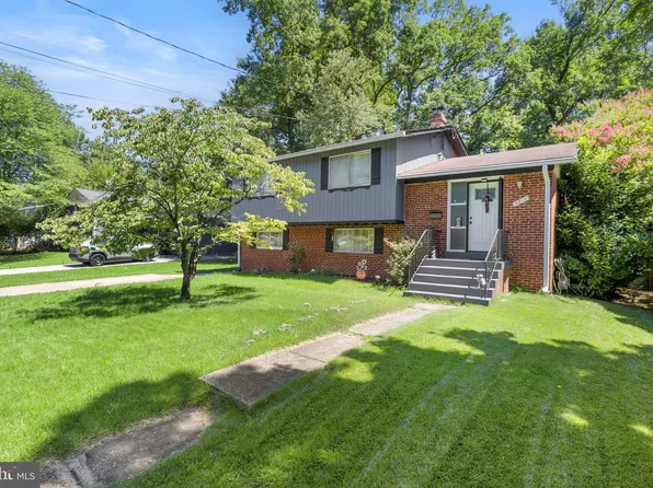 7519 Sweetbriar Dr, College Park, MD 20740