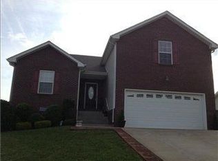 1796 Ridge Runner Ct, Clarksville, TN 37042