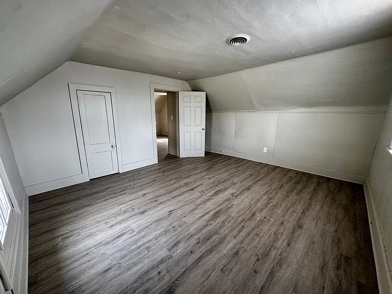 1001 Edgar St #B — Photo 6