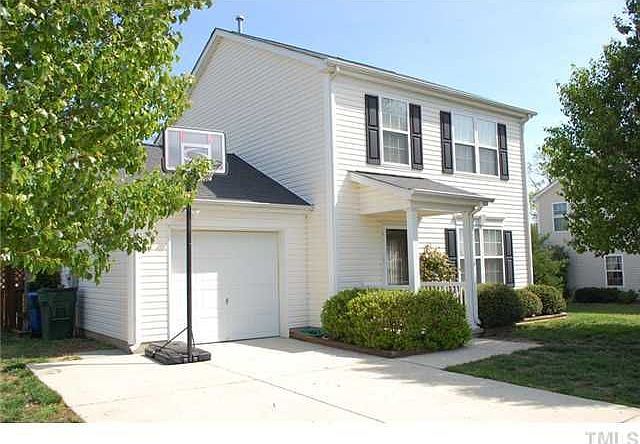 1st image of 3609 Thornwood Dr