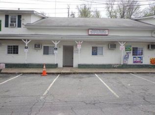 106 Prospect Rd APT 2B, Mount Airy, MD 21771