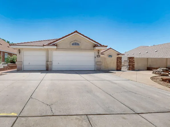 8608 Hampton Ave NE, Albuquerque, NM 87122