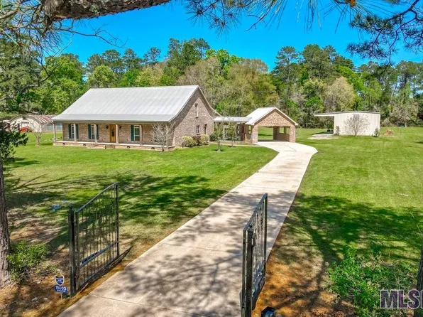 15803 Peairs Rd, Zachary, LA 70770