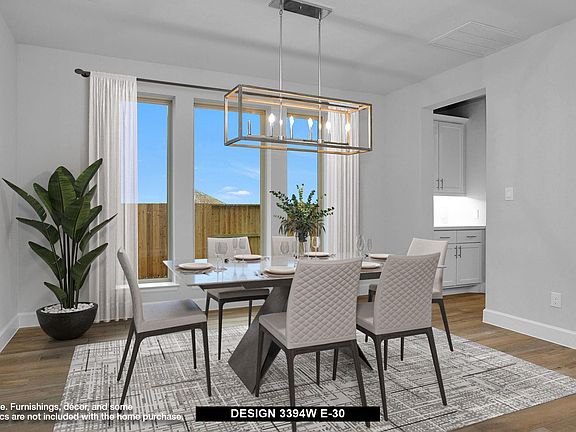 3rd image of 9107 Sierra Nevada Dr