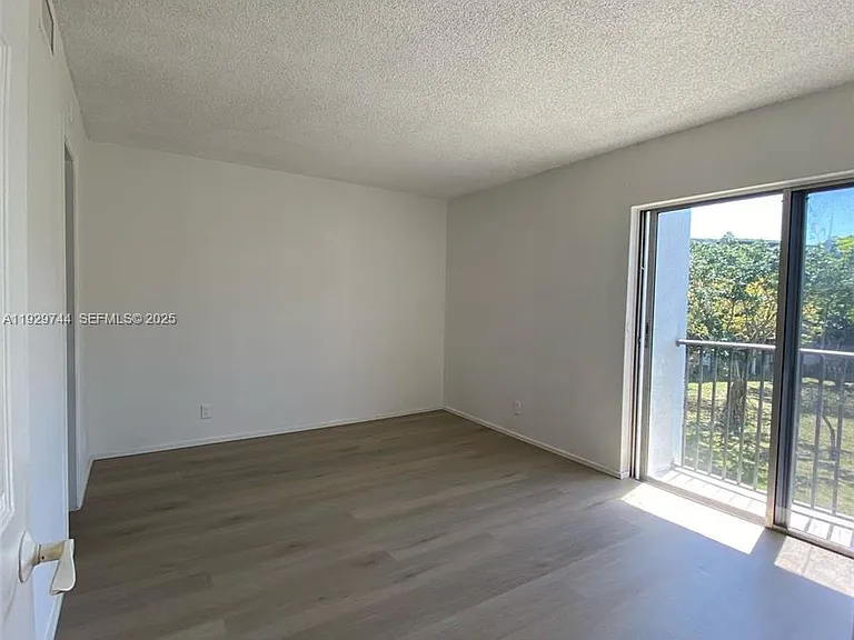 8740 N Sherman Cir #305 — Photo 8