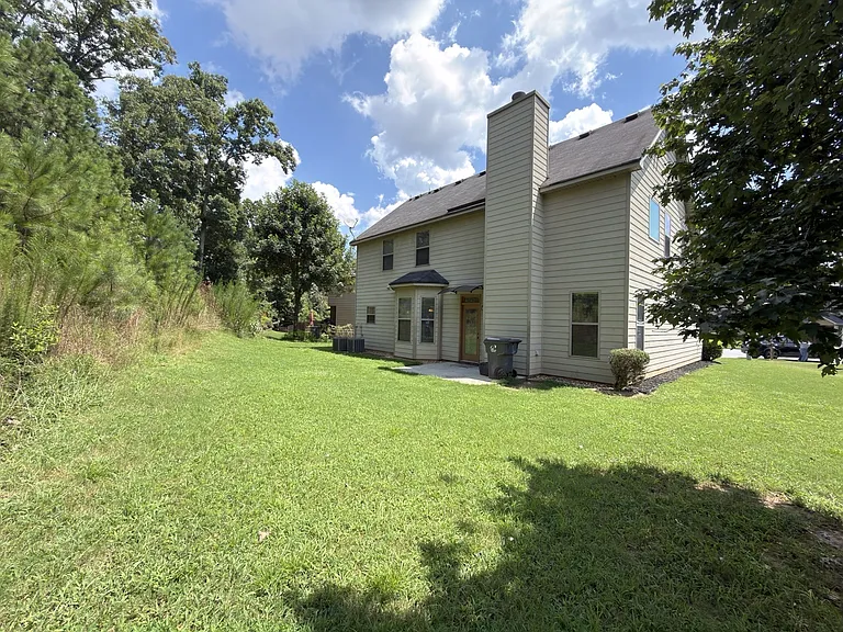 3635 Clarecastle Dr — Photo 28