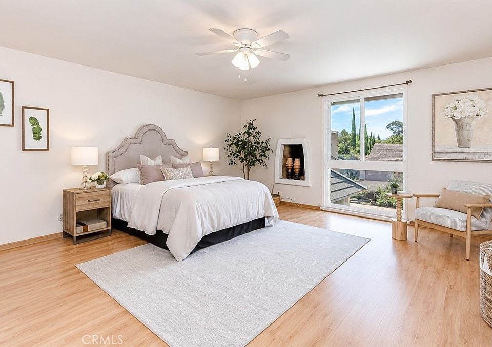 1st image of 8237 Henshaw Cir