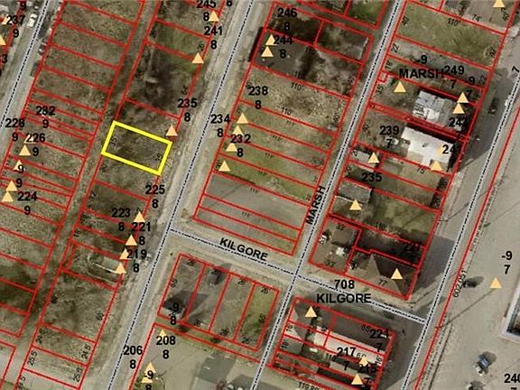 2nd image of N 8th St