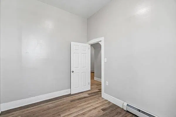 2 bed, $1,290 — Photo 3