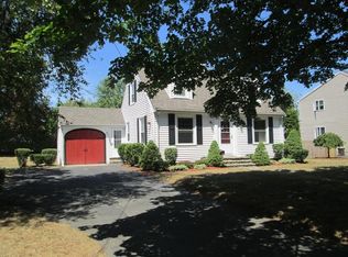 48 Howe St, Quincy, MA 02169