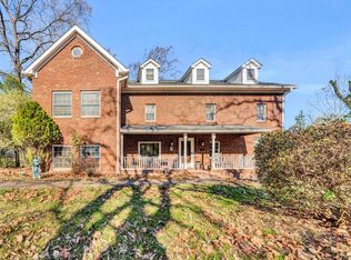 7251 Old Mill Rd, Roanoke, VA 24018