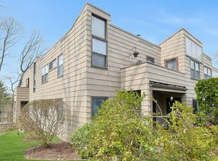 216 Purchase Street #1F, Rye, NY 10580