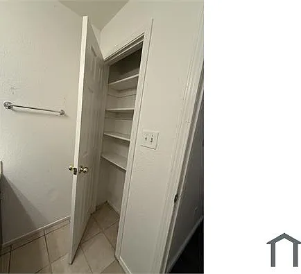 2859 Chelmsford Way — Photo 6