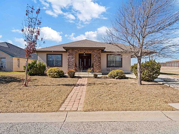 2nd image of 500 Airport Blvd