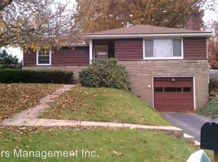 922 E Arcadia Dr, Pittsburgh, PA