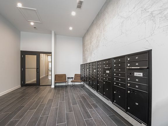 2nd image of 2405 Hutchinson #214