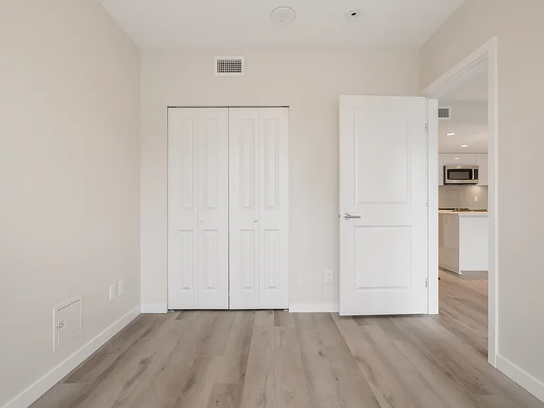 1182 Westwood St — Photo 53