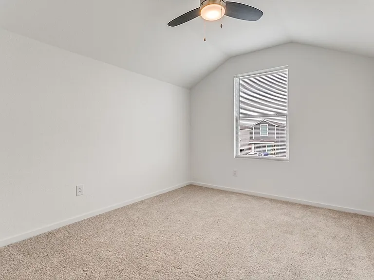 5010 Primrose Rdg — Photo 20