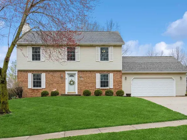 2118 Rosemont Dr, Coralville, IA 52241