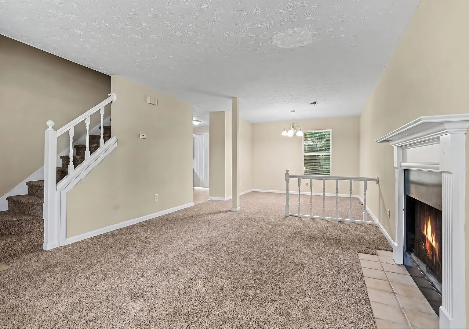 3 Bedroom 2.5 Bath House — Photo 3