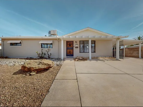 2804 Garcia St NE, Albuquerque, NM 87112
