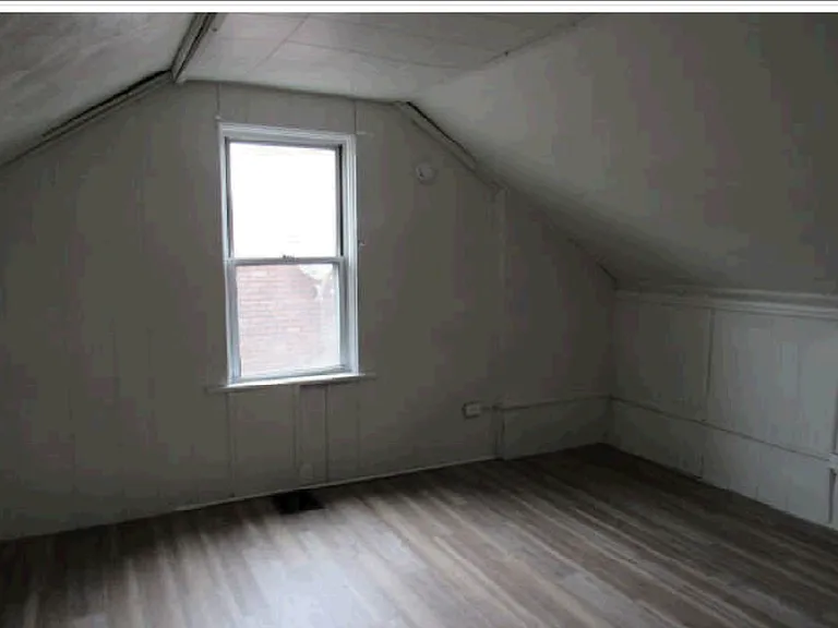 417 Hays Ave — Photo 12