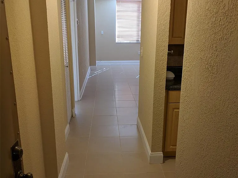 1250 NE 125th St #312C — Photo 2