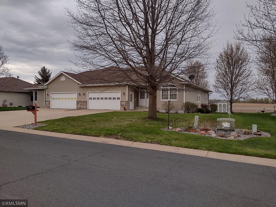 1st image of 907 Prairie Oak Dr