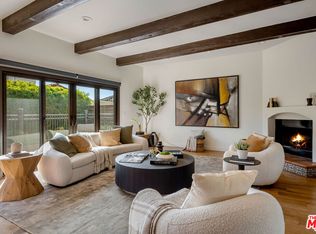 6216 Primrose Ave, Los Angeles, CA 90068