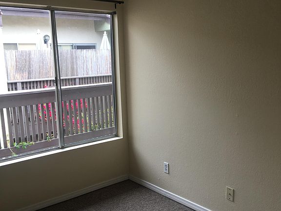 5th image of 7938 Mission Center Ct Unit E